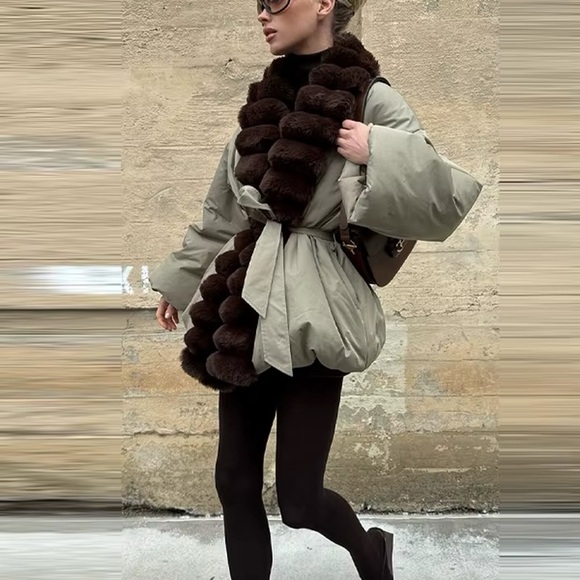 Helsa Bubble Puffer With Faux Fur in Tan & Cedar SZ S $449 - Picture 2 of 11